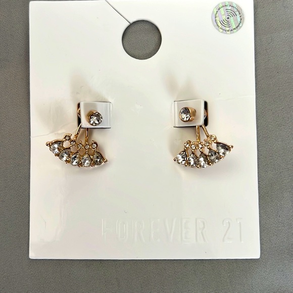SOLD Decor earrings - Picture 1 of 1